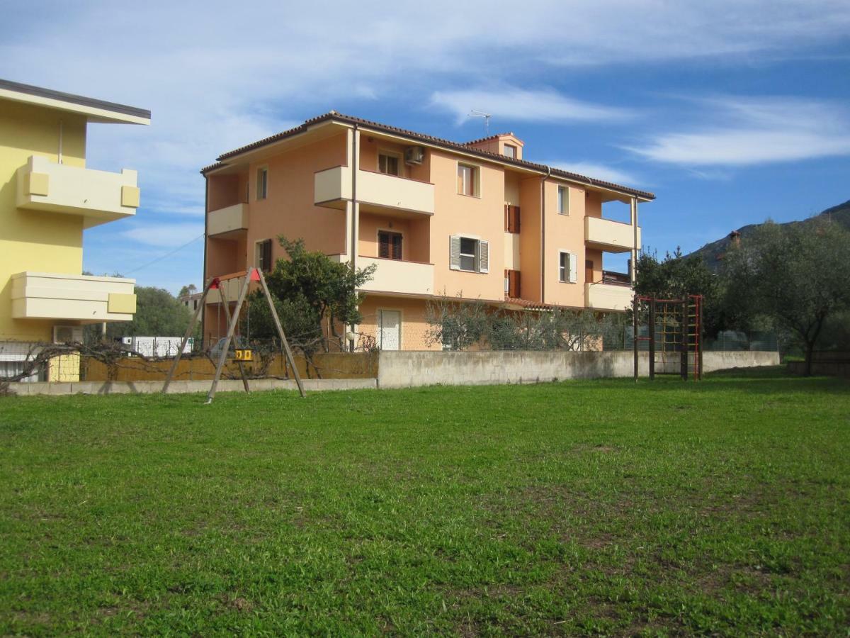 B&B I Fenicotteri Muravera Buitenkant foto